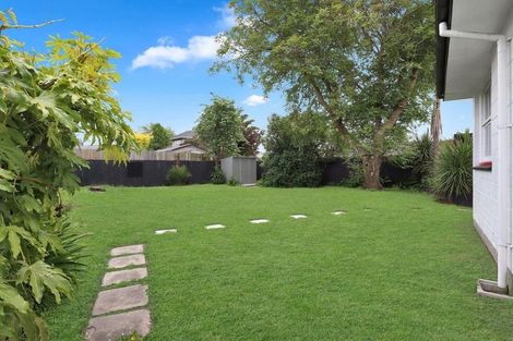 Photo of property in 29 Oldwood Street, Bishopdale, Christchurch, 8053