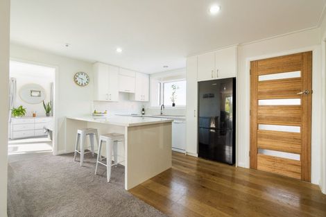 Photo of property in 7 Glendevon Place, Vauxhall, Dunedin, 9013