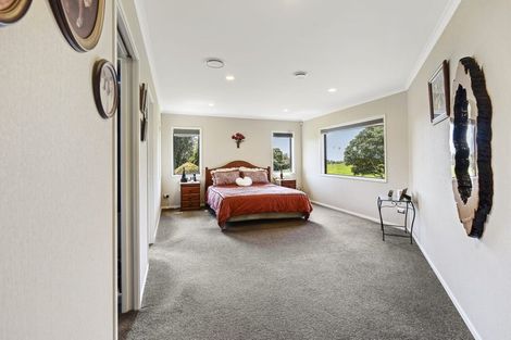 Photo of property in 869 Carrington Road, Hurworth, New Plymouth, 4371