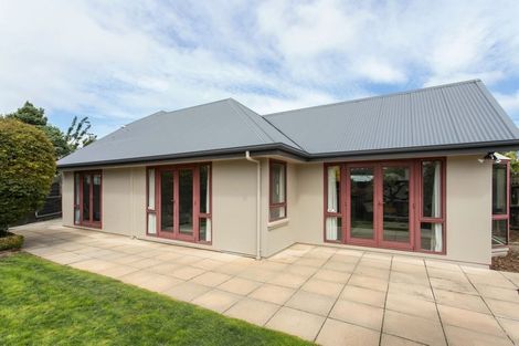 Photo of property in 16a Ambleside Drive, Burnside, Christchurch, 8053