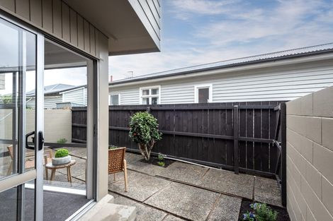 Photo of property in 2/44 Alexandra Street, Richmond, Christchurch, 8013