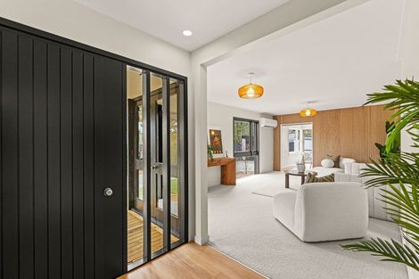 Photo of property in 216 Condell Avenue, Papanui, Christchurch, 8053