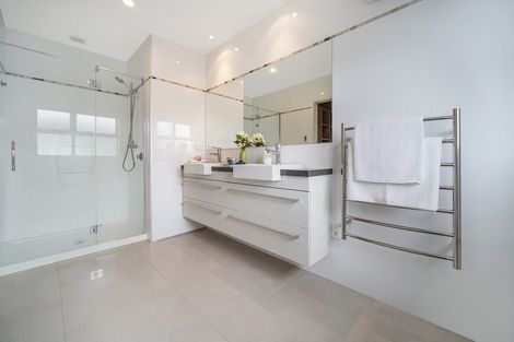 Photo of property in 32 Wawatai Drive, Karaka, Papakura, 2113