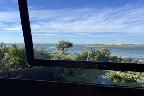 Photo of property in 3 Raymond Street, Bluff, 9814