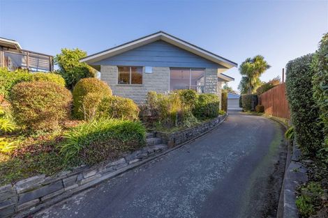 Photo of property in 38 Highland Place, Avonhead, Christchurch, 8042