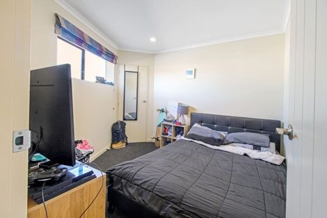 Photo of property in 26d Andrew Young Street, Palmerston North, 4410