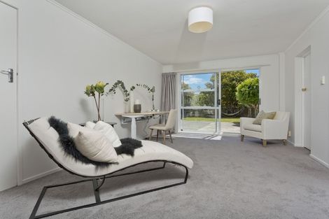 Photo of property in 28 Northumberland Avenue, Belmont, Auckland, 0622