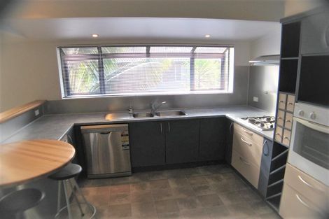 Photo of property in 32 Penzance Road, Mairangi Bay, Auckland, 0630