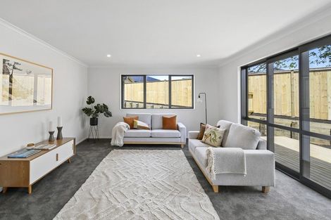 Photo of property in 10 Noble Lane, Pokeno, 2402