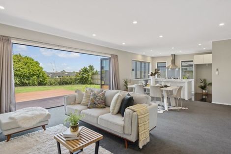 Photo of property in 35 Mataroa Crescent, Flagstaff, Hamilton, 3210