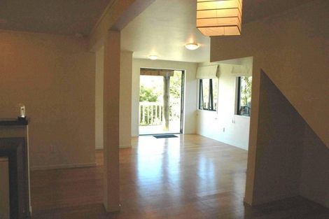 Photo of property in 3 Learmonth Avenue, Birkenhead, Auckland, 0626