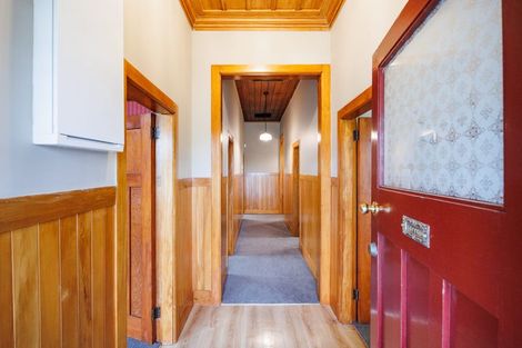 Photo of property in 16 Margaret Street, Roslyn, Palmerston North, 4414