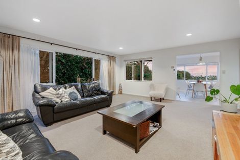 Photo of property in 21a Monyash Road, Manly, Whangaparaoa, 0930