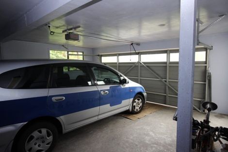 Photo of property in 45 Vintage Drive, Henderson, Auckland, 0612