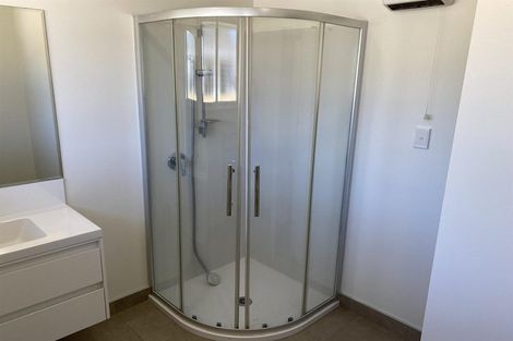 Photo of property in 2/230 Springfield Road, St Albans, Christchurch, 8014