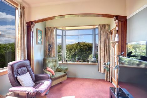 Photo of property in 1 Centre Street, Mosgiel, 9024