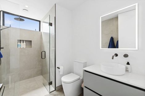 Photo of property in 7 Fern Burn Close, Wanaka, 9305