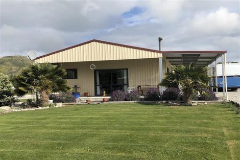 Photo of property in 60 Duncan Street, Ward, Seddon, 7285