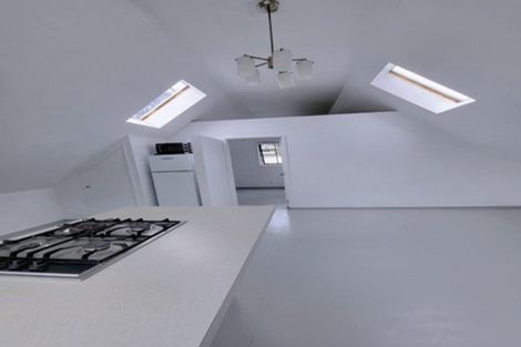 Photo of property in 1/17 Sandown Road, Rothesay Bay, Auckland, 0630