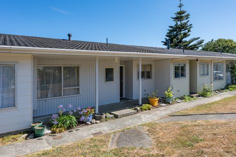 Photo of property in 7/10 Petherick Crescent, Johnsonville, Wellington, 6037