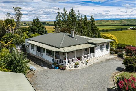 Photo of property in 564 Swamp Road, Puketapu, Napier, 4183