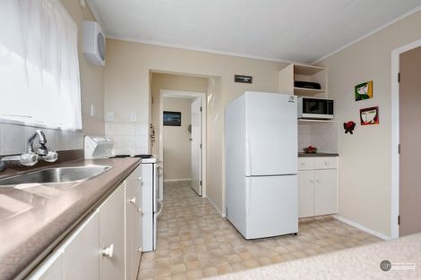 Photo of property in 11 Waddington Drive, Naenae, Lower Hutt, 5011