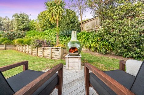 Photo of property in 7 Tetley Road, Surfdale, Waiheke Island, 1081