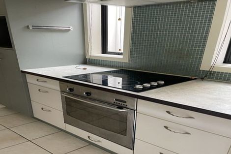 Photo of property in 7/21 Armoy Drive, East Tamaki, Auckland, 2016