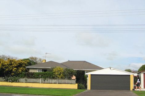 Photo of property in 31 High Street West, Waitara, 4320