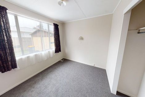 Photo of property in 16 Motuoapa Place, Kelvin Grove, Palmerston North, 4414