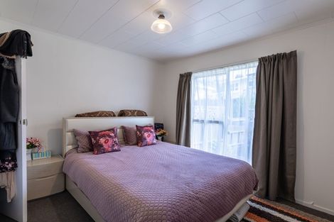 Photo of property in 2/14 Claridge Street, Glen Eden, Auckland, 0602