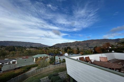 Photo of property in 20 Plantation Road, Wanaka, 9305