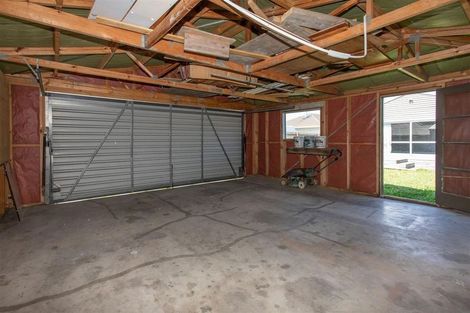 Photo of property in 39 Matlock Street, Woolston, Christchurch, 8062