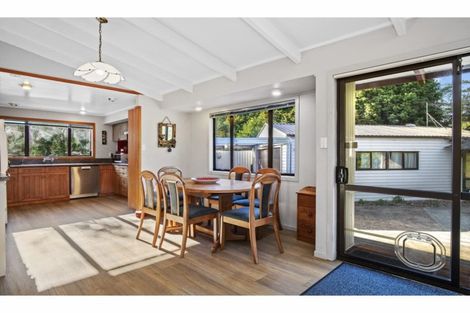 Photo of property in 3 Awhitu Road, Waiuku, 2683