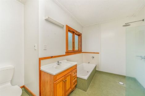 Photo of property in 65 Queens Avenue, Frankton, Hamilton, 3204