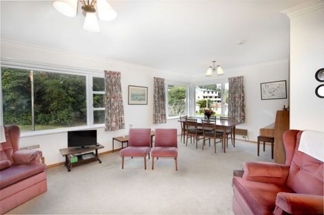 Photo of property in 92 Chester Road, Tawa, Wellington, 5028