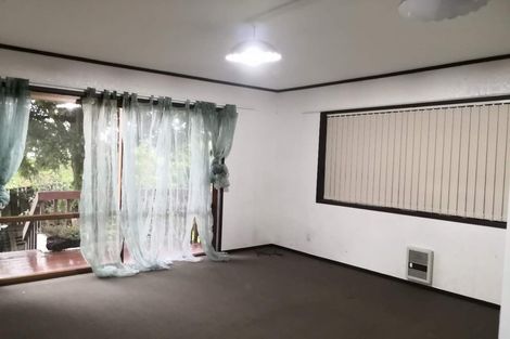 Photo of property in 61b Highland Park Drive, Highland Park, Auckland, 2010