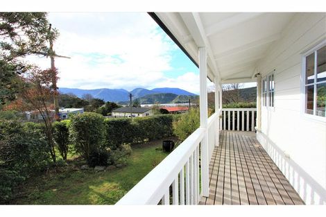 Photo of property in 11 Lawrence Street, Havelock, 7100