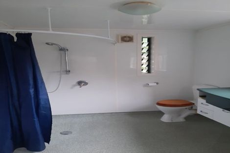 Photo of property in 77 Tanekaha Road, Titirangi, Auckland, 0604