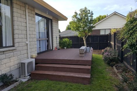 Photo of property in 19b Chipping Lane, Redwood, Christchurch, 8051