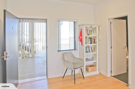 Photo of property in 6/167 Hobsonville Point Road, Hobsonville, Auckland, 0616