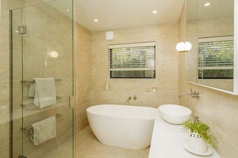 Photo of property in 119 Jeffreys Road, Strowan, Christchurch, 8052