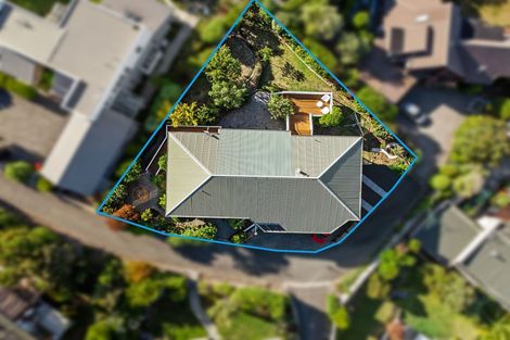 Photo of property in 10 Luxton Place, Mount Pleasant, Christchurch, 8081