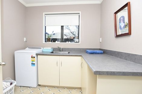 Photo of property in 3 Daley Place, Winton, 9720