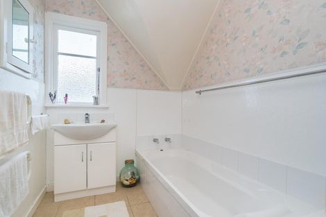 Photo of property in 119 Eglinton Road, Mornington, Dunedin, 9011