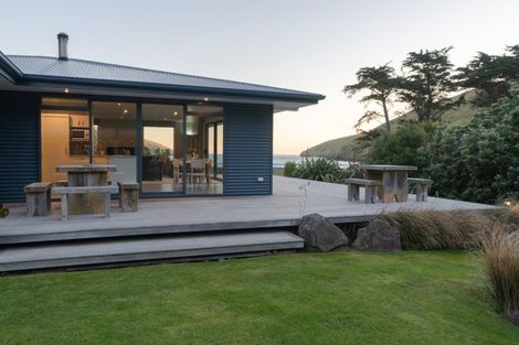 Photo of property in 904 Te Oka Bay Road, Te Oka, Little River, 7591