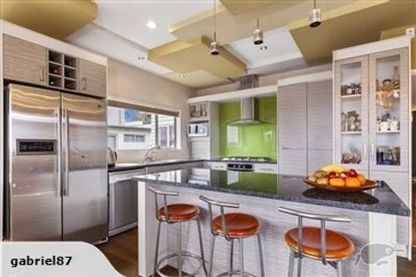 Photo of property in 12 Oak Terrace, Schnapper Rock, Auckland, 0632