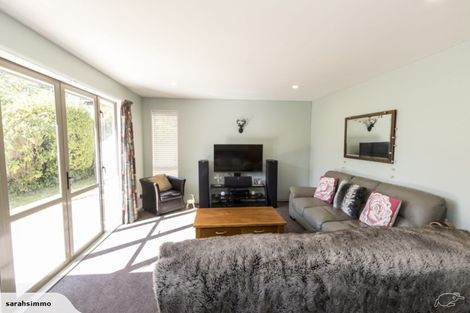 Photo of property in 1/69 Bowenvale Avenue, Cashmere, Christchurch, 8022