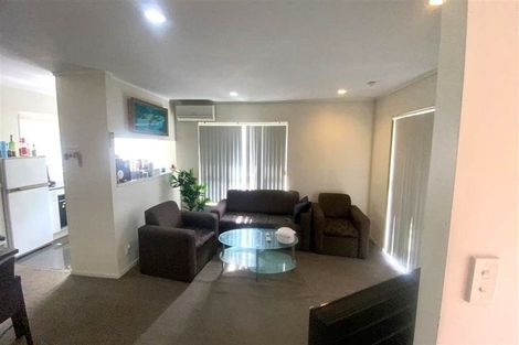 Photo of property in 13 Blowers Place, Flat Bush, Auckland, 2019