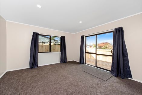 Photo of property in 4g Kimber Grove, Papamoa Beach, Papamoa, 3118